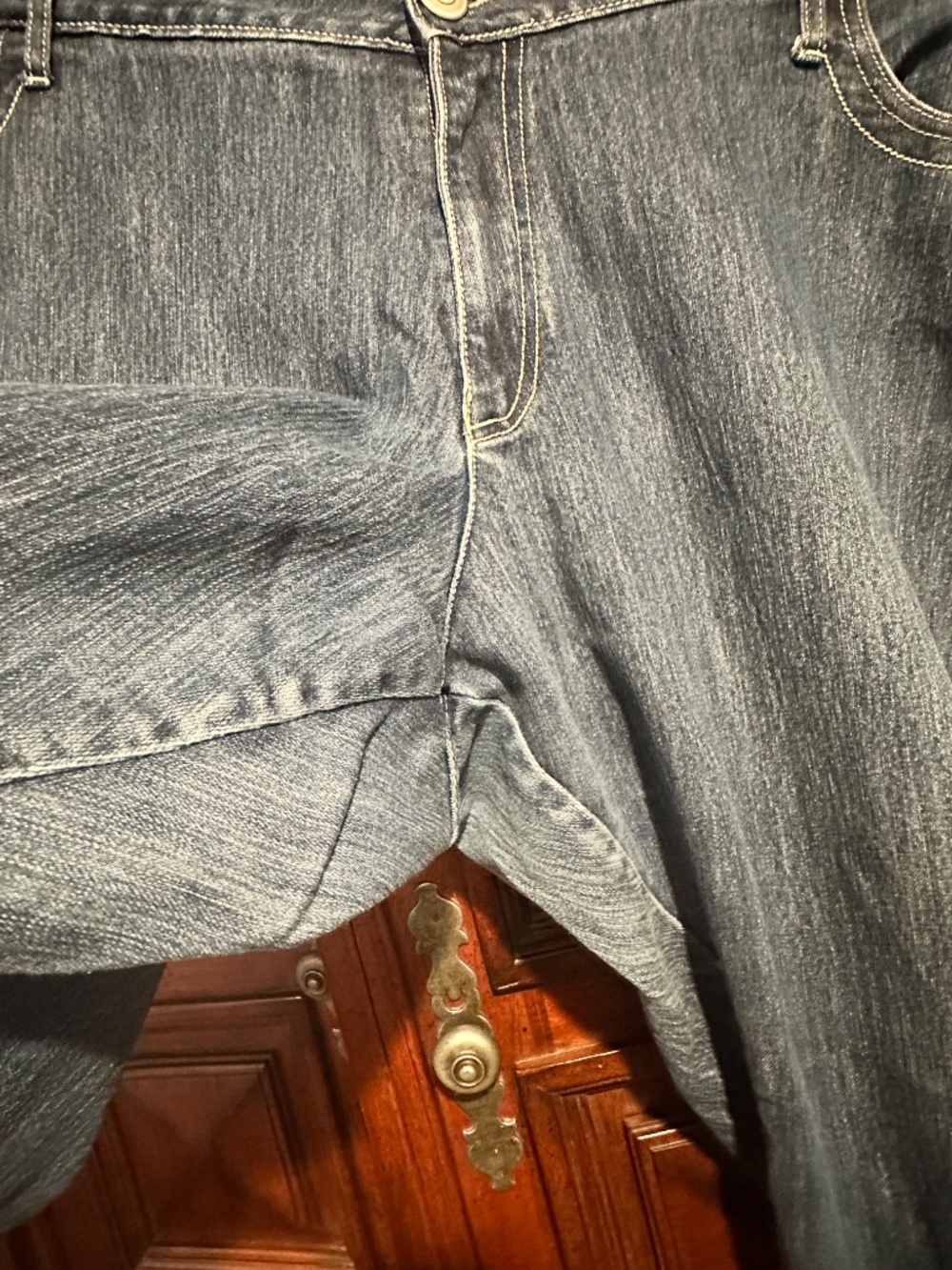 22 Marianne Denim Jean Capris Satin Cheetah print cuffs Stretchy Fun! - Picture 5 of 6